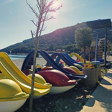 Apartment Noemi With A Direct Beach View Rabac Exteriör bild