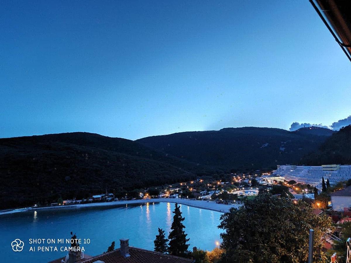 Apartment Noemi With A Direct Beach View Rabac Exteriör bild