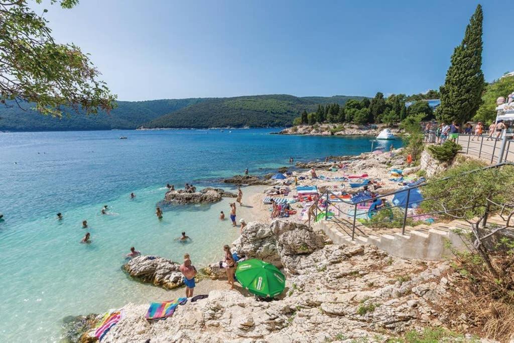 Apartment Noemi With A Direct Beach View Rabac Exteriör bild